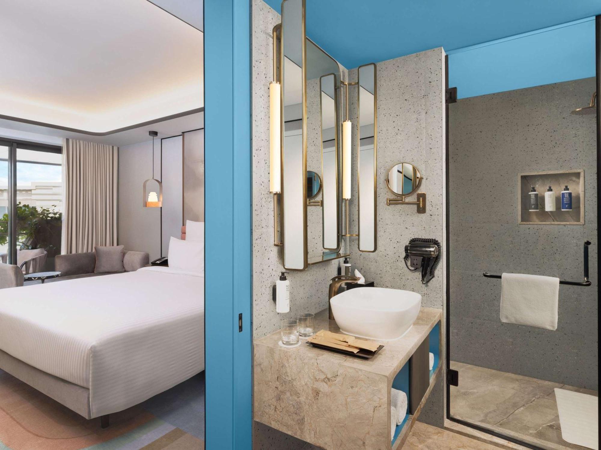 Novotel Goa Panjim Панаджи Экстерьер фото
